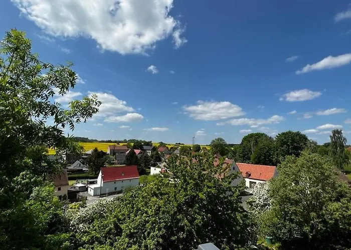 Stilvolle Dachgeschoss-Wohnung In Top-Lage