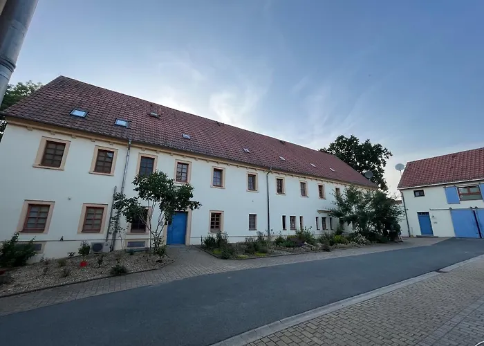 Stilvolle Dachgeschoss-Wohnung In Top-Lage