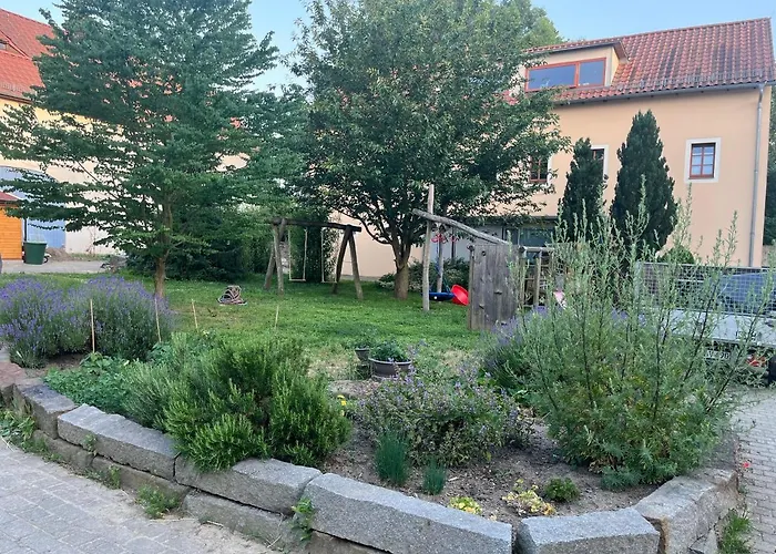 Stilvolle Dachgeschoss-Wohnung In Top-Lage